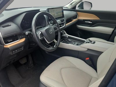 2024 Toyota Grand Highlander Platinum