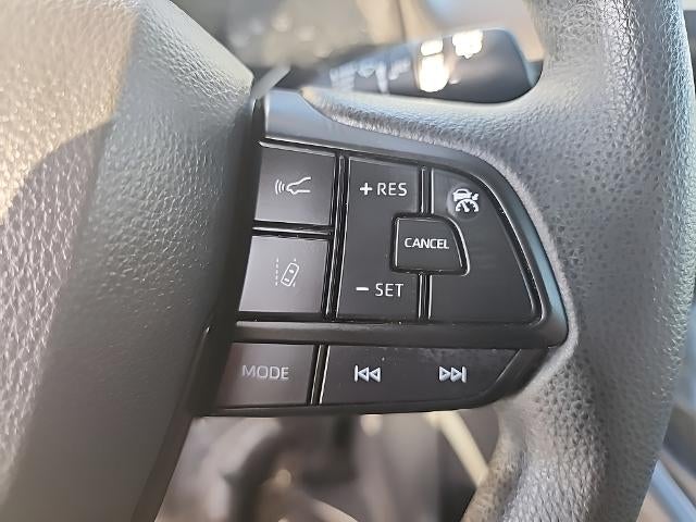 2025 Toyota Sienna LE