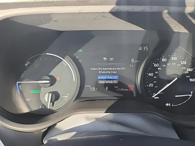 2025 Toyota Sienna LE