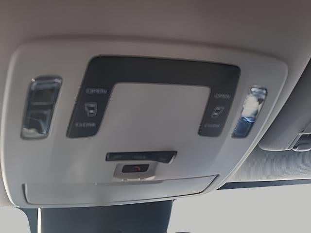 2025 Toyota Sienna LE