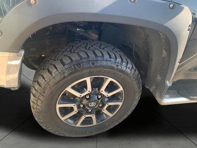 2015 Toyota Tundra 4WD Truck SR5