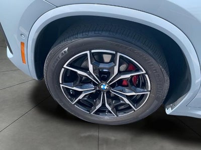 2025 BMW X4 M40i