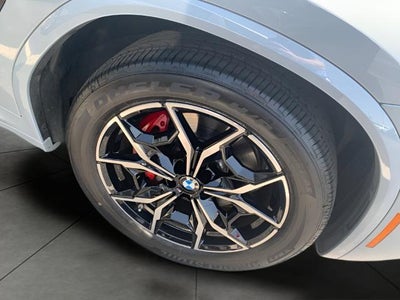 2025 BMW X4 M40i