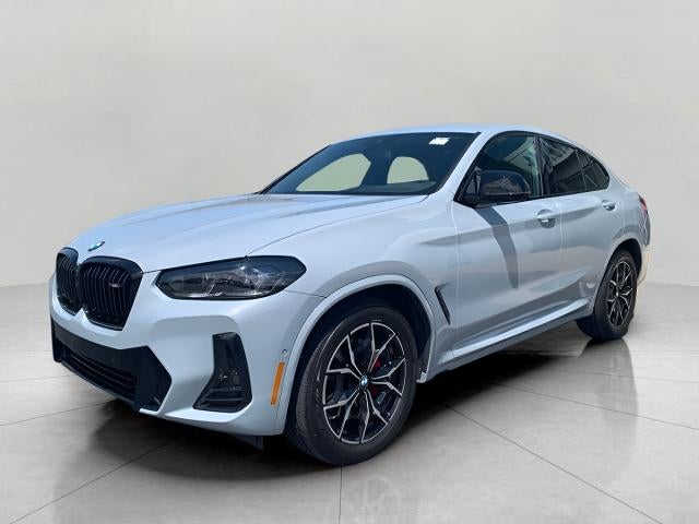 2025 BMW X4 M40i