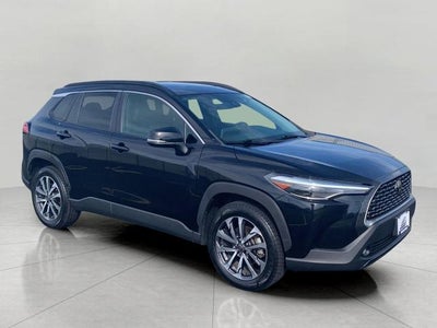 2022 Toyota Corolla Cross XLE