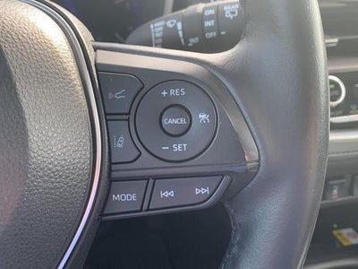 2022 Toyota Corolla Cross XLE