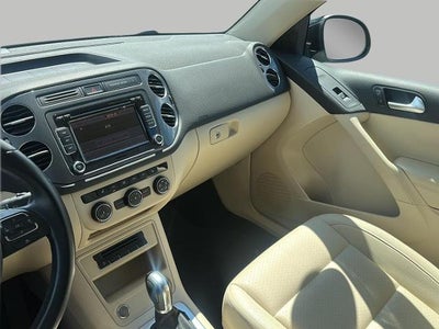 2014 Volkswagen Tiguan SE