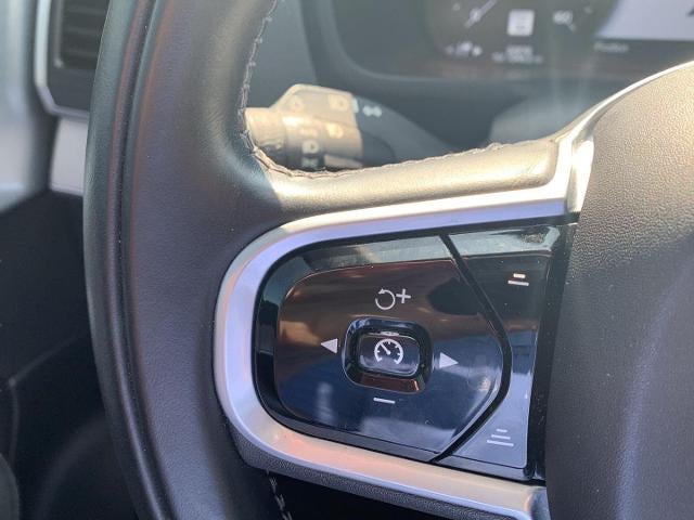 2019 Volvo XC90 T6 Momentum
