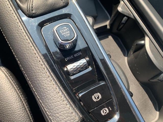 2019 Volvo XC90 T6 Momentum