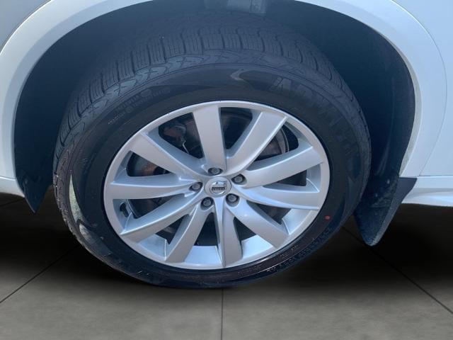 2019 Volvo XC90 T6 Momentum