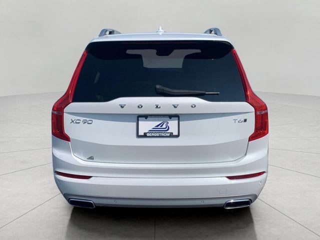 2019 Volvo XC90 T6 Momentum